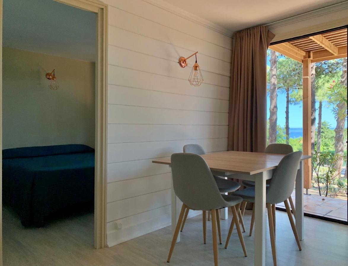 Les Pins Aparthotel Calvi (Corsica)
