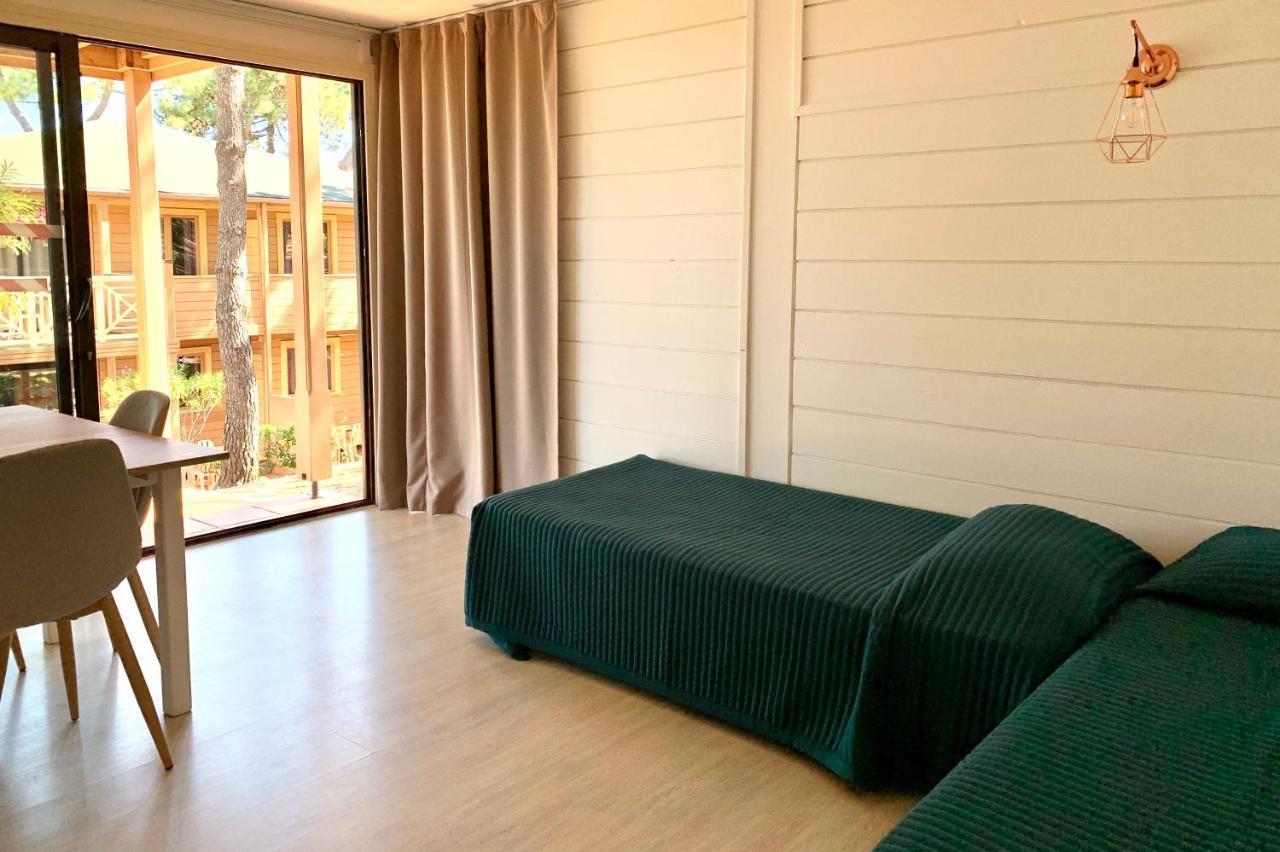 Les Pins Aparthotel Calvi (Corsica)